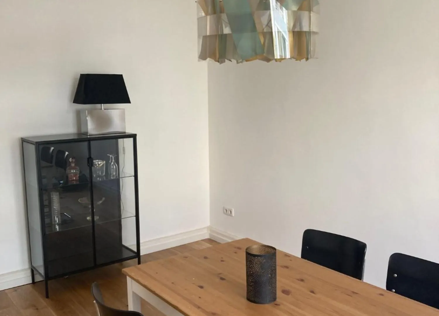 3 Zimmer-Lounge In Koeln Suelz Mit Kueche, Balkon, 2 Baeder, 00320 Cologne