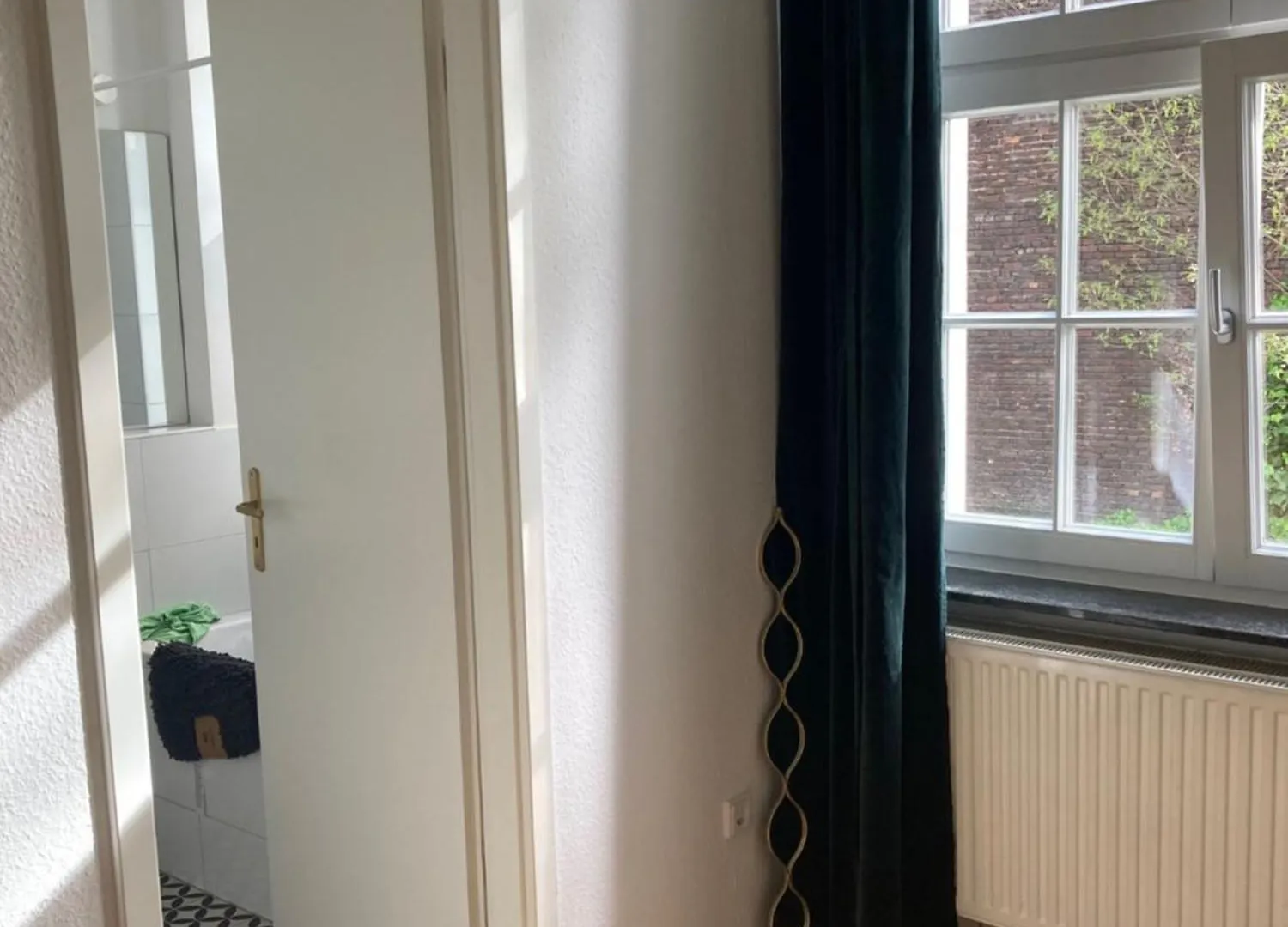 3 Zimmer-Lounge In Koeln Suelz Mit Kueche, Balkon, 2 Baeder, 00320 Apartment Cologne