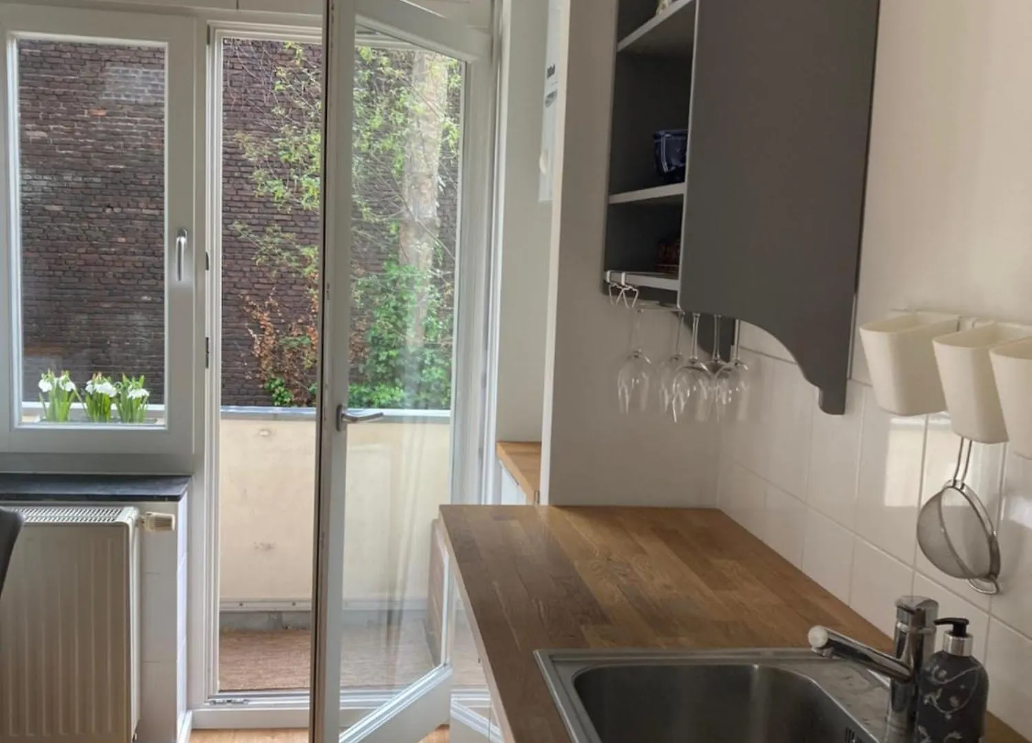 Apartment 3 Zimmer-Lounge In Koeln Suelz Mit Kueche, Balkon, 2 Baeder, 00320